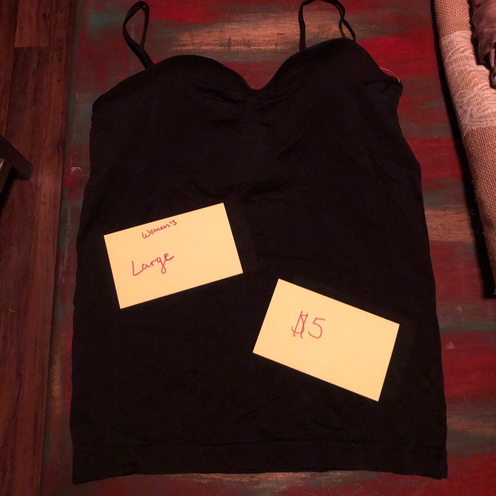 T-shirts and tops